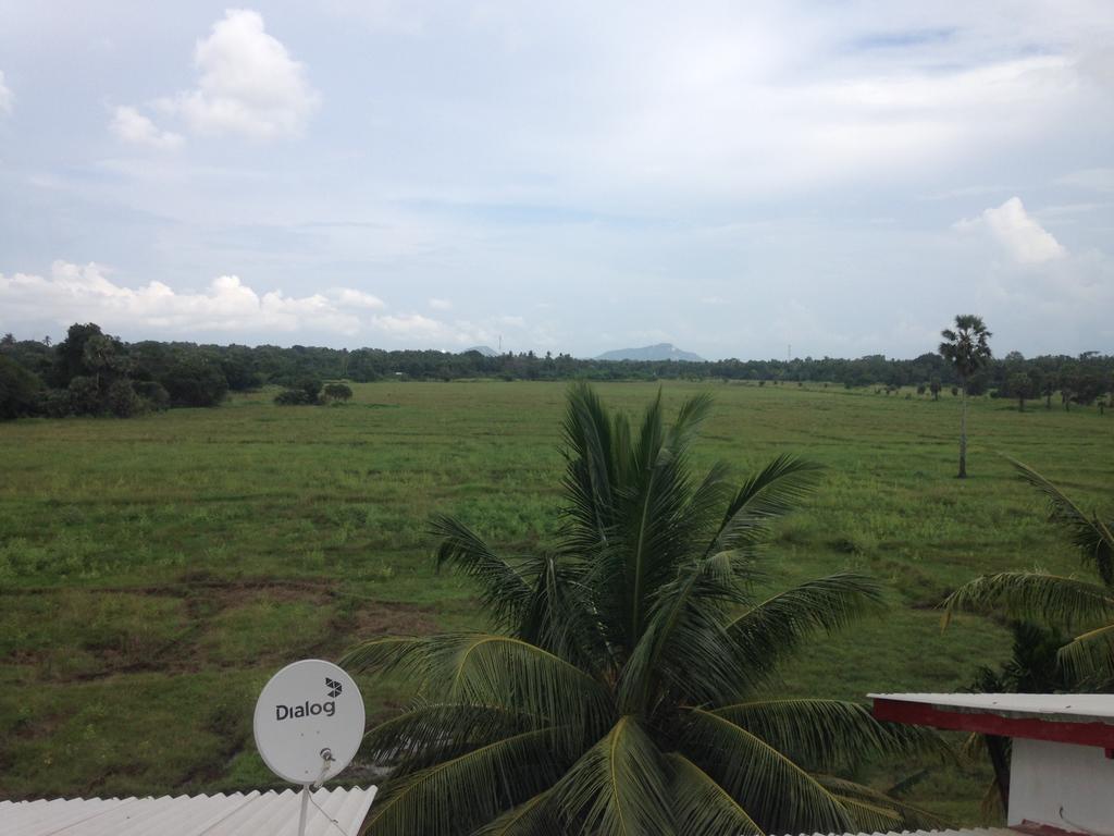 Serene View Tourist Rest Hotel Anuradhapura Exterior photo